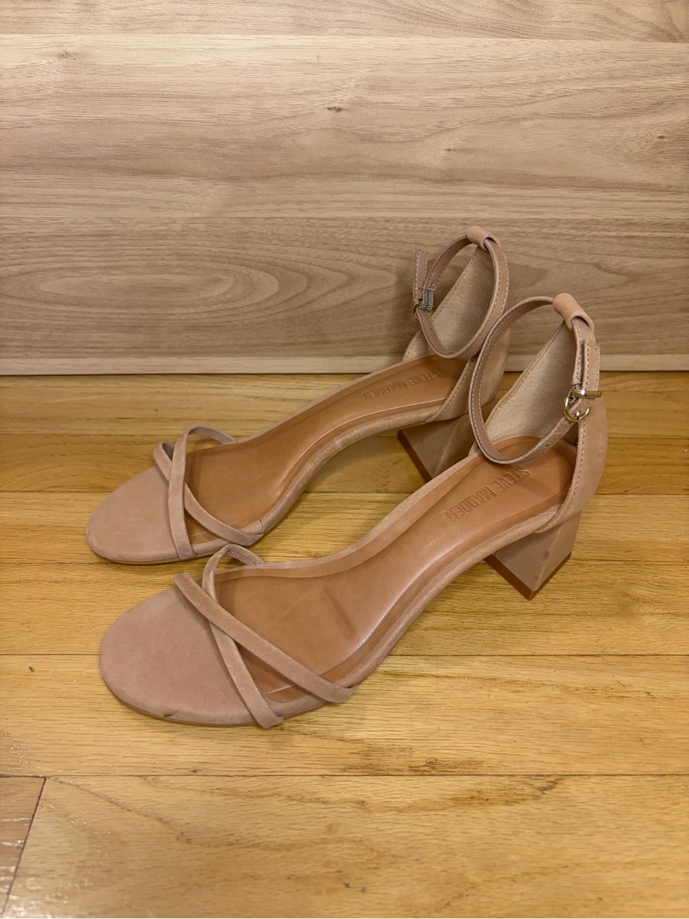 Steve Madden Rae Tan Nubuck Block Heel Sandals - Size 7